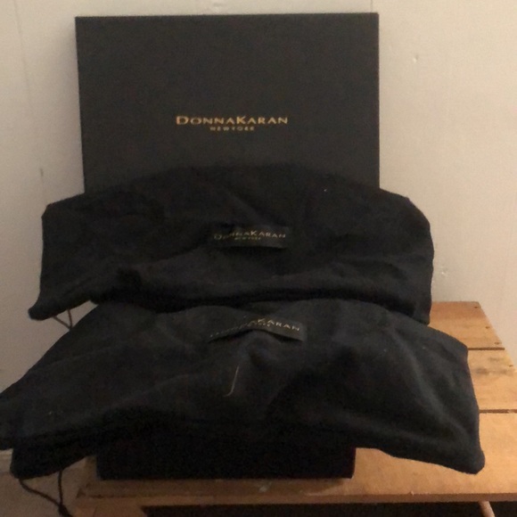 Donna Karan Silver Leather Heels - Picture 6 of 6